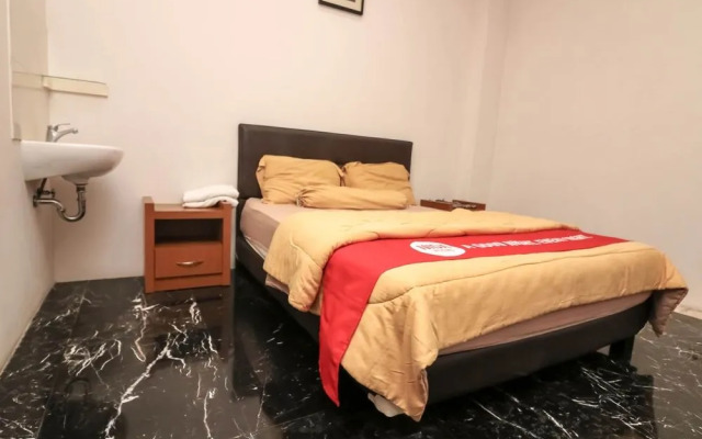 NIDA Rooms Garden Tomb Kebagusan