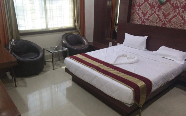 Hotel Shri Khedapati International
