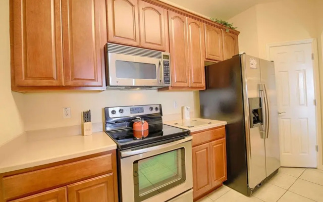 4126 Vista Cay