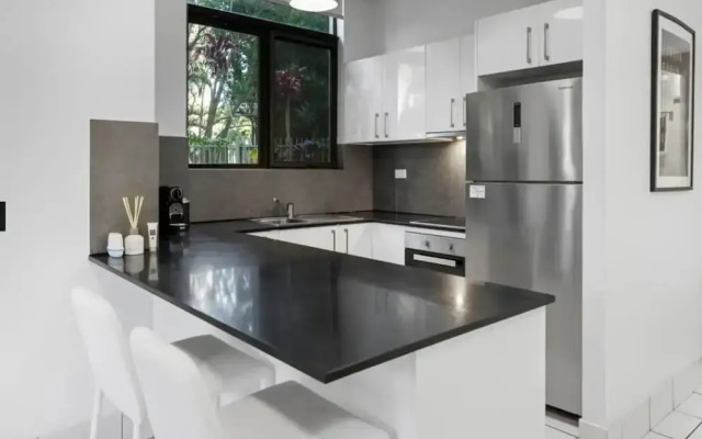 Alexander Apts - Ground Floor 2 Bedroom