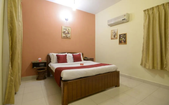 OYO Rooms Near Dukles Hospital Candolim