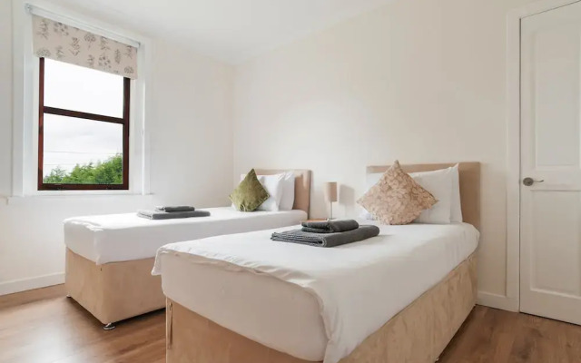 M9 Falkirk Apartment