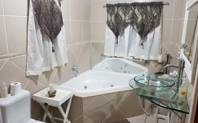 Gemstone Guest House
