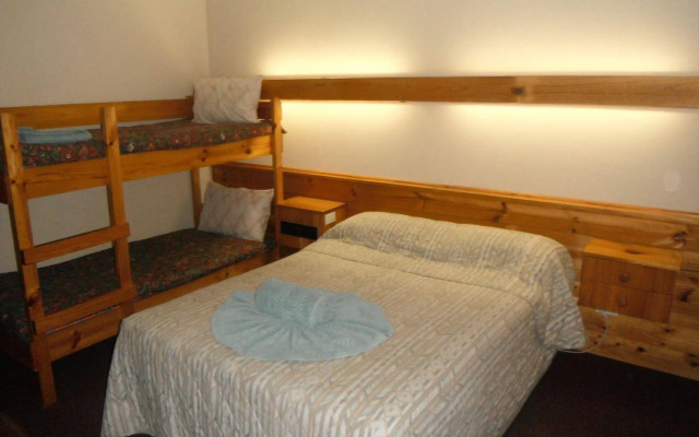 Cooma Country Club Motor Inn