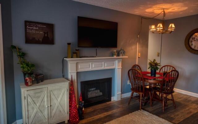 Gatlinburg Chateau Condo 301