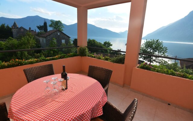 Apartments & Rooms Vanja