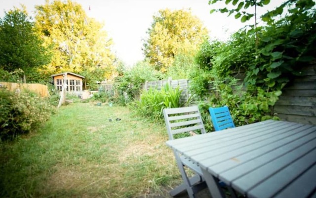 3 Bedroom House With Garden