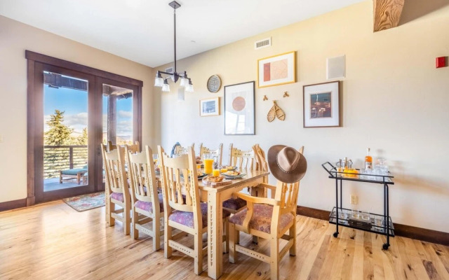 Three Kings - Slopeside