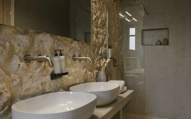 Assos Chromata Villas