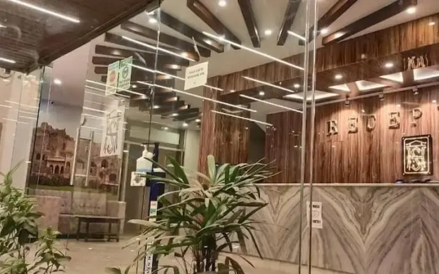 New Hotel Suhail