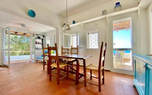 Beachfront House Geremeas Sardegna