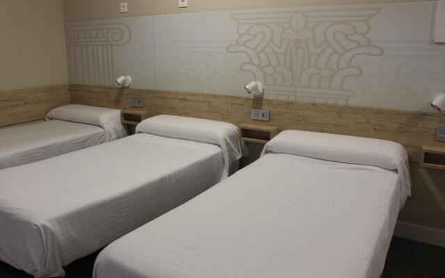 Deluxe Hostels & Suites Merida