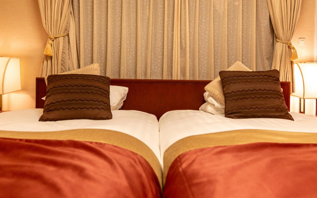 Shibuya Creston Hotel