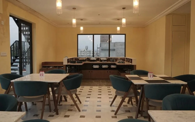 Sita Royal Lakside Chalet