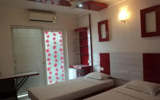Royal Castle Apartment