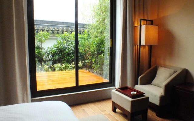Shanghai Jiading Villa Garden Hotel