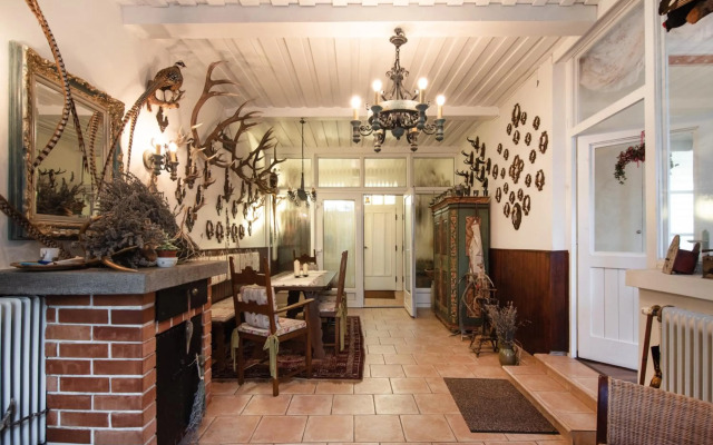 Renoviertes Bauernhaus mit Garten in Ruhelage