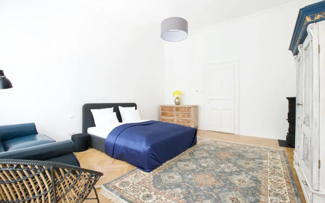 Luxury Apartment by Hi5 - OktÃ³ber 6 Street