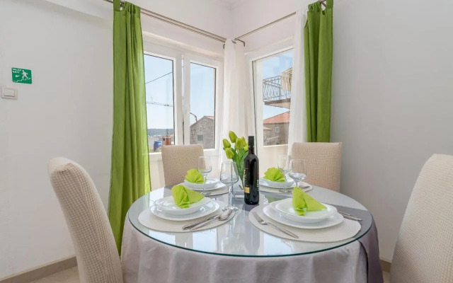 Apartment Roko