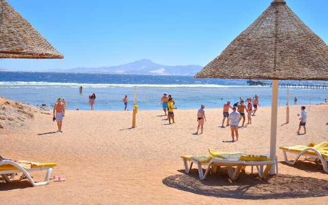 Parrotel Aquapark Resort