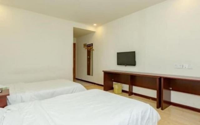 GreenTree Alliance Jinan Licheng Town Yaohua Road Yaoqiang Airport Hotel