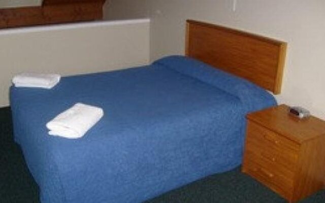 Hobson Motor Inn