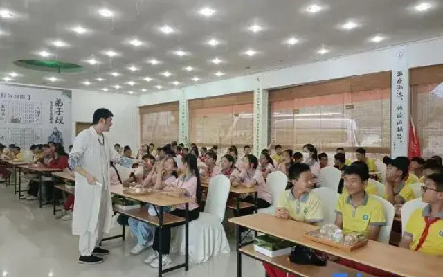 Ling Long Wang International Hotel