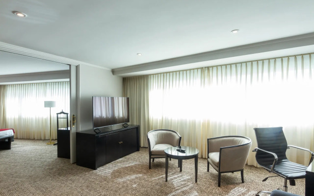 Quinto Centenario Hotel
