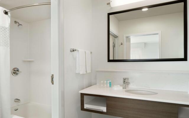 Hampton Inn & Suites St. Louis/Alton