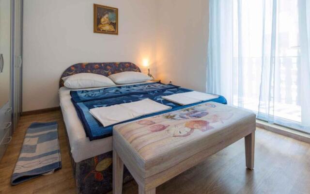 Apartments in Jadranovo 39053