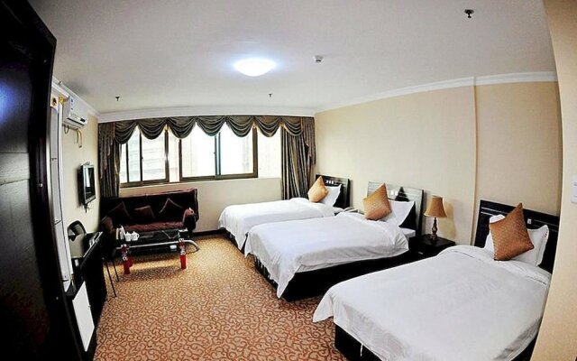 Huasheng Business Hotel