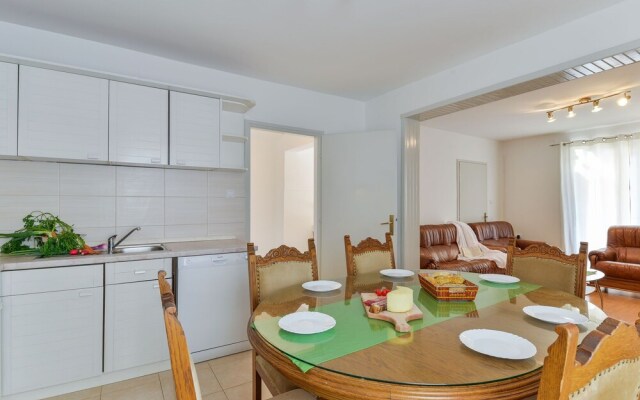 Luxurious Holiday Home in Bibinje with sauna