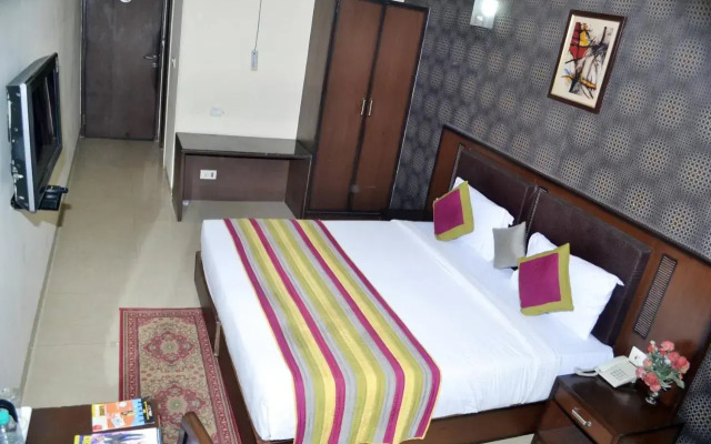 Hotel The Caves