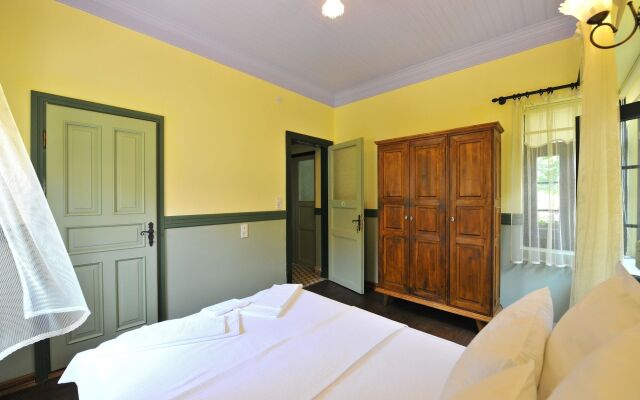 Petrino Gokceada Hotel & Kitchen