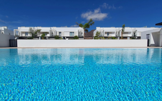 Serena Holiday Homes by LIVVO