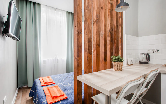 Home Like on Einstein Boulevard 1