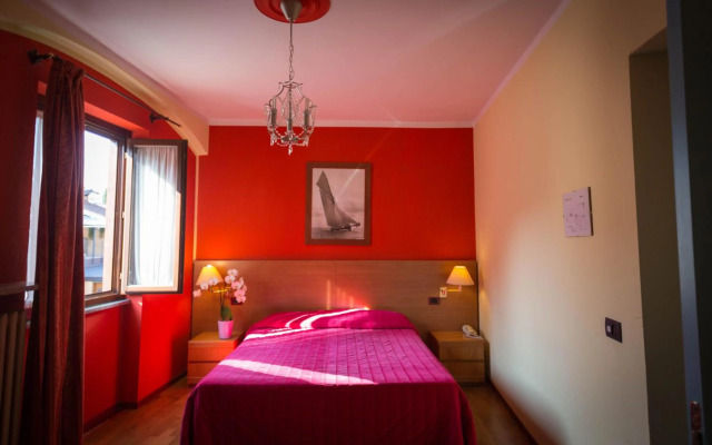 Sayanora Hotel & Park