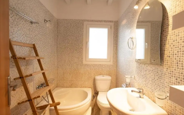 Dreamscape 3-Bedroom Mykonos Hideaway