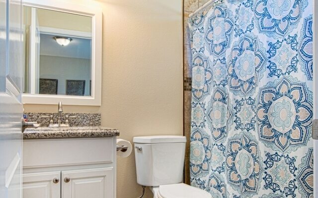 Babes in Toyland - 3 Br Home