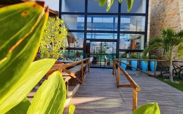 Piscina Privativa 03c Bela Vista by LP