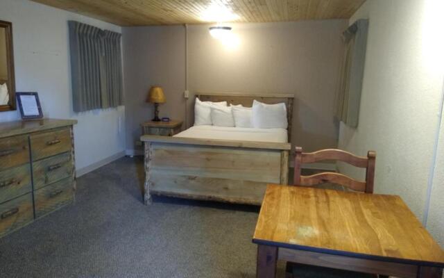 Townhouse Motel