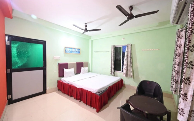Goroomgo Nilachal Nibas Swargadwar Puri
