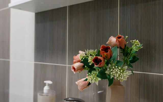 Апартаменты на улице Краснодонская 10/21 этаж