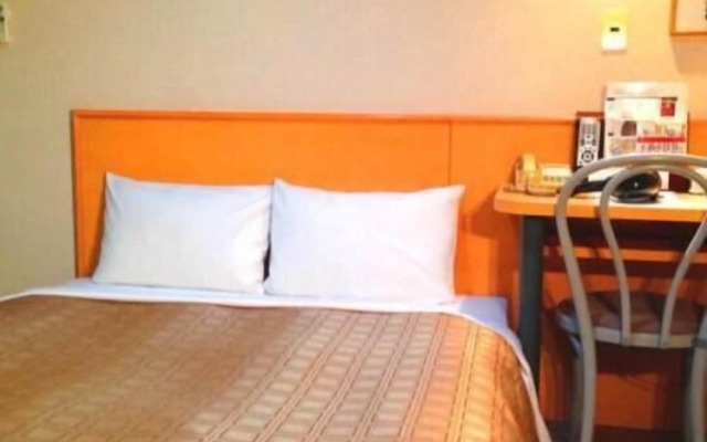 Takasaki Ekimae Plaza Hotel