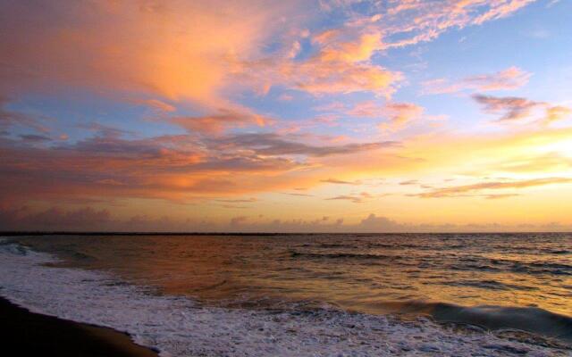 The Royal Inn Beach Hotel Hutchinson Island