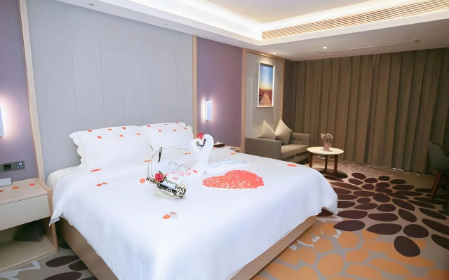 Lavande Hotel Shenzhen North Station Qinghu Subway Station Branch – Guest Rooms – Shenzhen