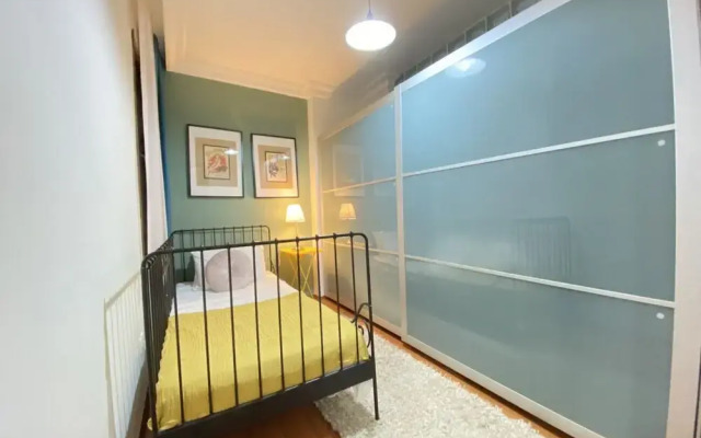 Sleek and Central Flat With Backyard in Sisli