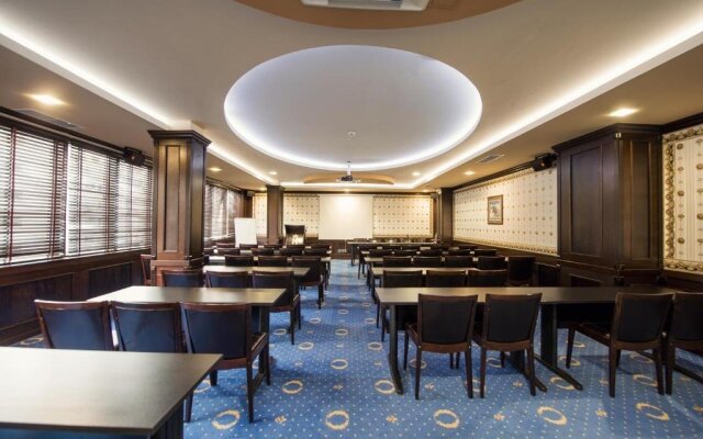 Grand Hotel Hebar