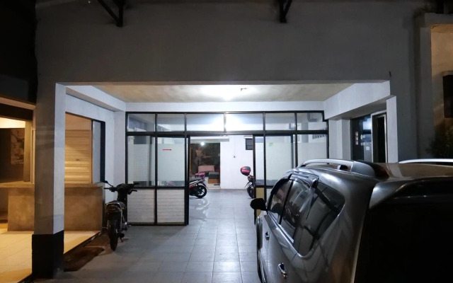 SPOT ON 2857 Hotel Pelangi
