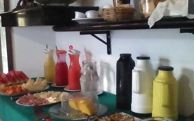 Pousada Encantos da Atalaia